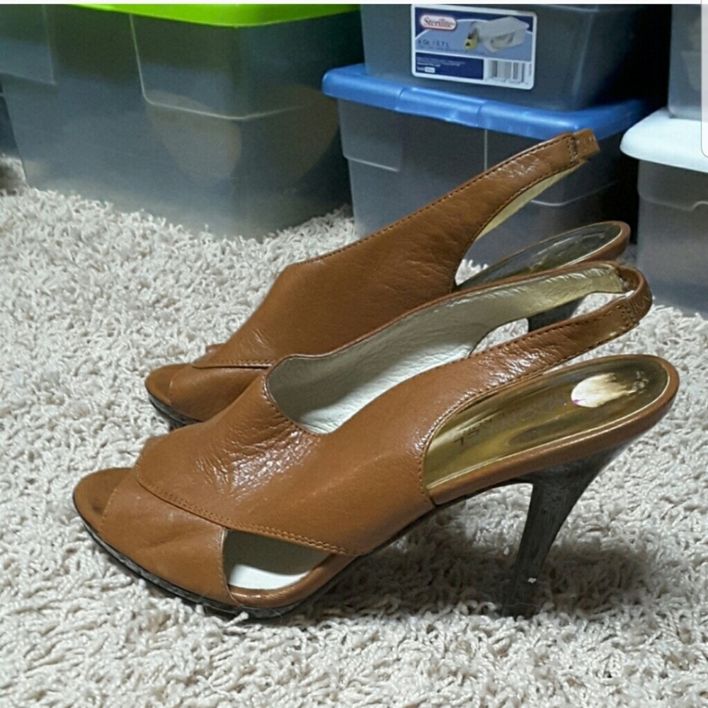 Michael Kora heels